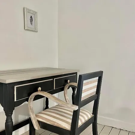 Bastide Apartment